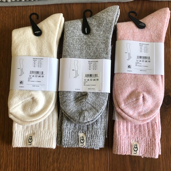 3 Pairs UGG RIB KNIT WOMEN’S CREW SOCKS - Picture 2 of 3